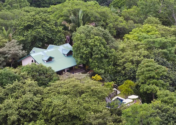 Hacienda Barrigona Sámara